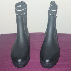 Womens Catherine Malandrino Selbo Rainboot Size 7 Black